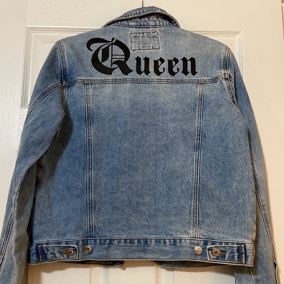 Jackets & Blazers - Evil Queen Distressed Jeans Jacket Sz Medium